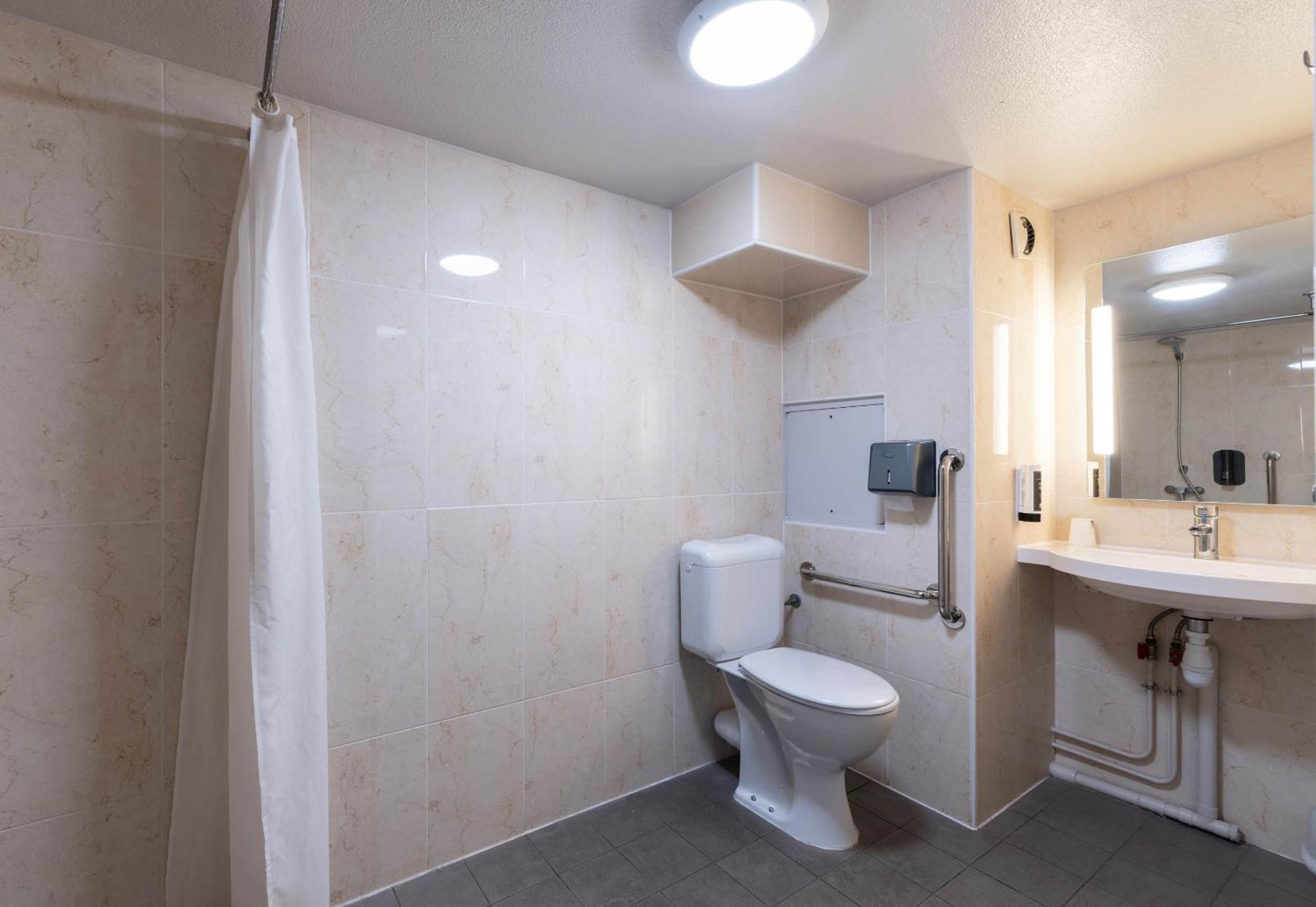 B&B Hotel Lille Seclin Unexpo Dış mekan fotoğraf